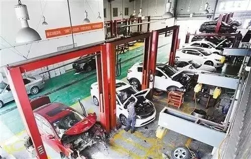 驚天秘聞: 開車去4S店做保養(yǎng)要花多少錢？