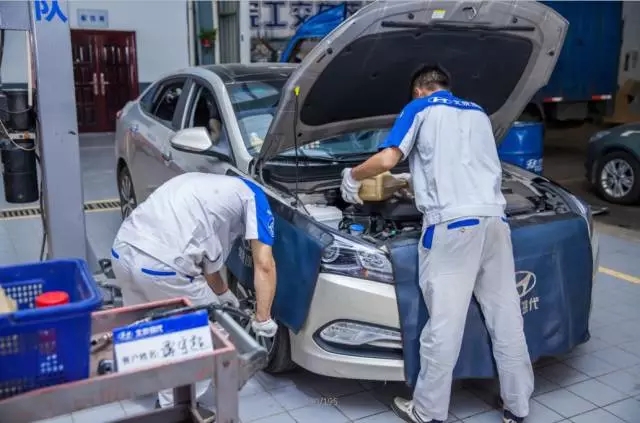 驚天秘聞: 開車去4S店做保養(yǎng)要花多少錢？