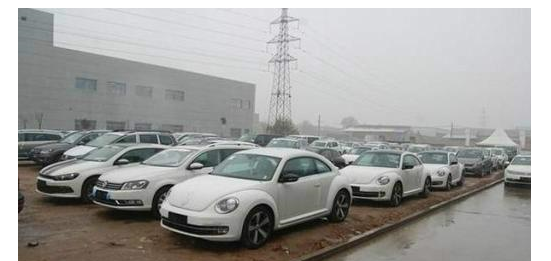 白色的車有這么多缺點(diǎn)！為什么近25%的車主還買它？